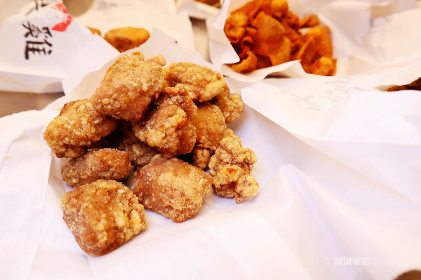竹北鹹酥雞推薦天賜良雞!必吃超彈牙魷魚板條、三角骨、花枝炸、甜不辣紅片,新竹宵夜推薦!