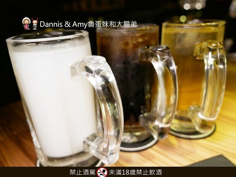 《新竹竹北燒肉餐廳》大股熟成燒肉專門-新竹竹北店。美日澳熟成和牛一次品嚐,超厚切牛舌初體驗。日本清酒自動販賣機想喝什麼自己選︱（影片）