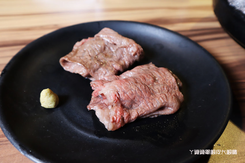 新竹燒肉推薦大股熟成燒肉專門！台中超人氣燒烤店來竹北，全台唯一清酒販賣機，專人代烤、必吃超厚切牛舌