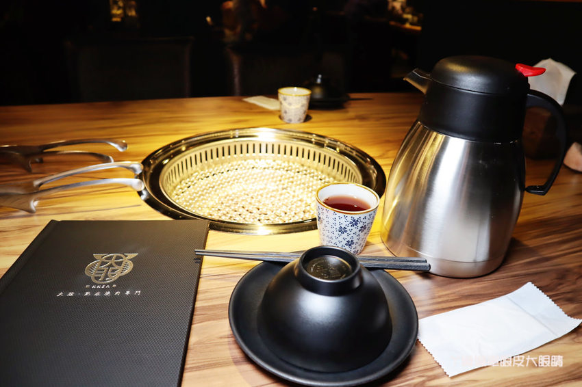 新竹燒肉推薦大股熟成燒肉專門!台中超人氣燒烤店來竹北,全台唯一清酒販賣機,專人代烤、必吃超厚切牛舌