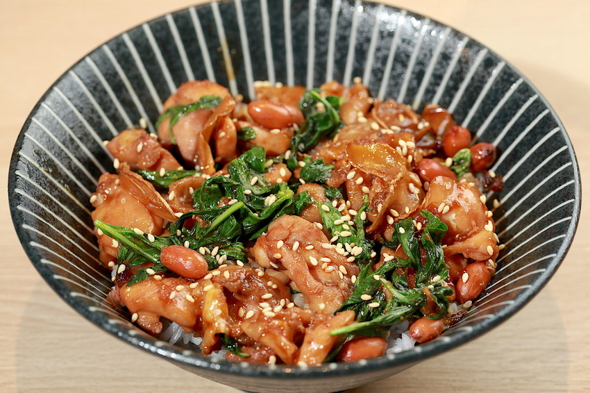 IMG_4483.jpg IMG_4483.jpg