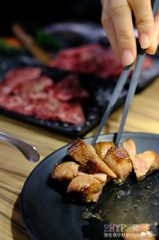 台中大股,台中大股燒肉,台中大股菜單,台中好吃燒肉,台中巷弄美食,台中日式烤肉,台中烤肉,台中烤肉推薦,台中燒肉,台中燒肉推薦,台中燒肉美食,台中美食,大股熟成燒肉專門,大股燒肉 @強生與小吠的Hyper人蔘~