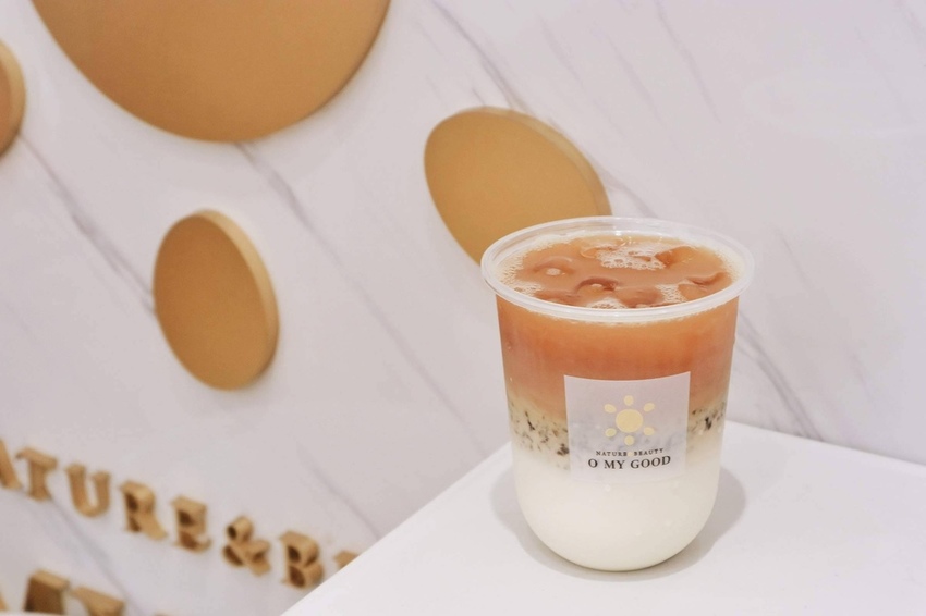 2019-08-27 01.58.38 1.jpg