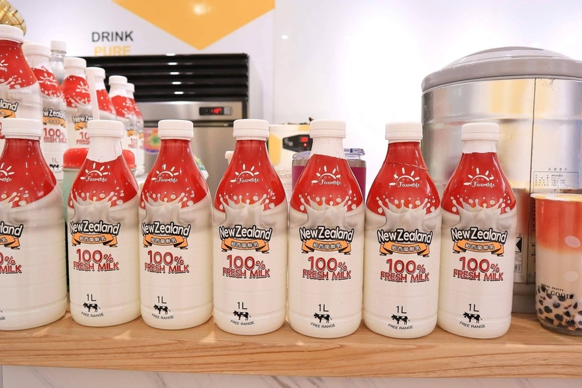 2019-08-27 01.58.39 3.jpg