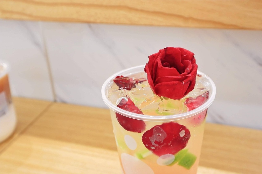 2019-08-27 01.58.43 2.jpg