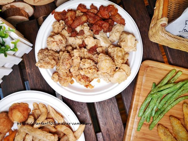 【台北雞排】怪獸小雞排 #麻香紅雞排 #蒜香黃雞排 #炸物 #士林美食 #士林夜市 (13).JPG