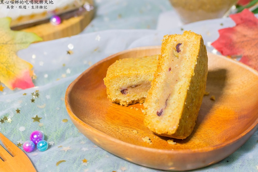 2019馬可先生中秋雜糧月餅禮盒︱金燦燦華麗金色包裝,五種厚重紮實口味雜糧月餅,陪伴家人開心過中秋!