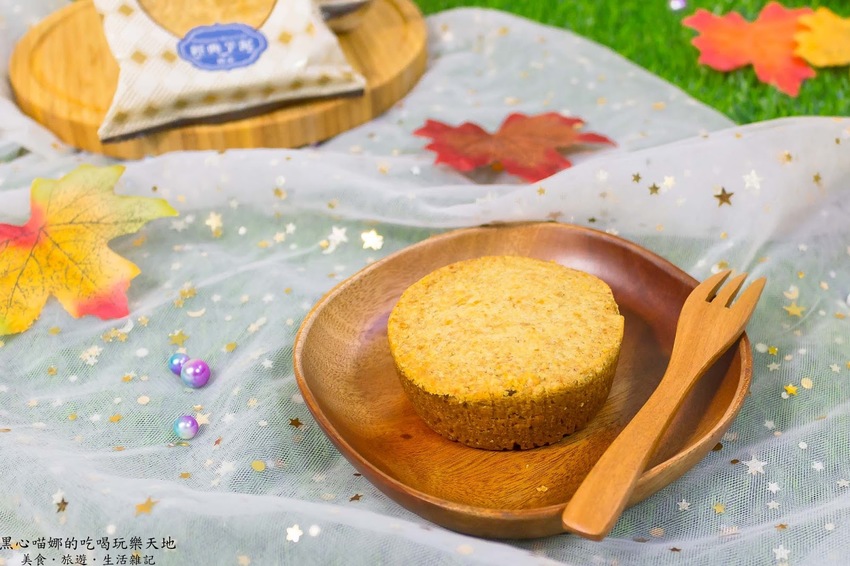 2019馬可先生中秋雜糧月餅禮盒︱金燦燦華麗金色包裝,五種厚重紮實口味雜糧月餅,陪伴家人開心過中秋!