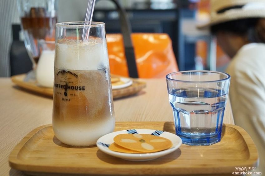 [南投 兩天一夜行程 ] 省府日常散策 漫遊中興新村 騎乘協力車巷弄深度旅行 - 安妮的天空