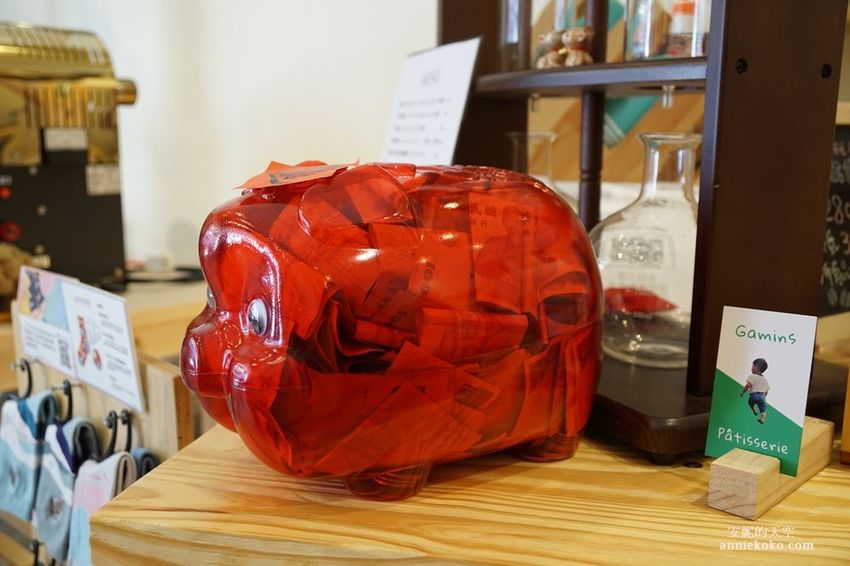 [南投 兩天一夜行程 ] 省府日常散策 漫遊中興新村 騎乘協力車巷弄深度旅行 - 安妮的天空