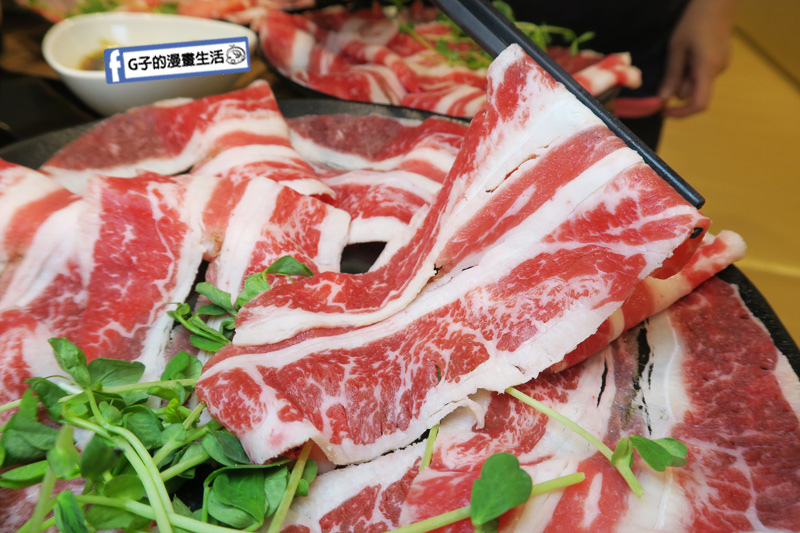 【板橋火鍋】沸騰極致涮涮鍋.鍋物霸王肉盤只要580