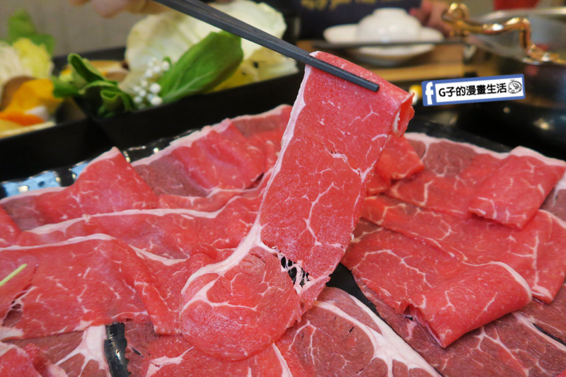 【板橋火鍋】沸騰極致涮涮鍋.鍋物霸王肉盤只要580