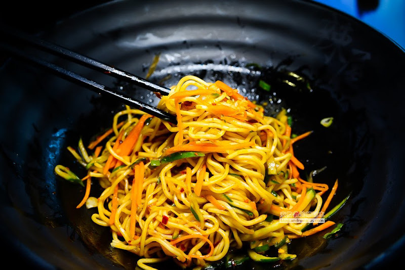 辣屋 川味冒菜-華翠橋下親民價格,食材多樣的板橋麻辣小火鍋涼麵