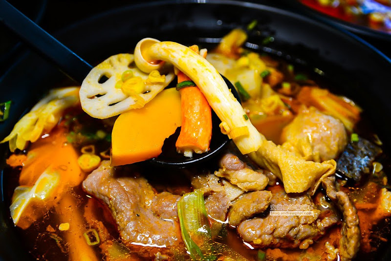 辣屋 川味冒菜-華翠橋下親民價格,食材多樣的板橋麻辣小火鍋涼麵