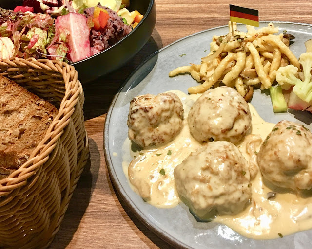 【台北】2019- 台電大樓站- 歐嬤德式美食 哥德店 Oma’s German Delicacies