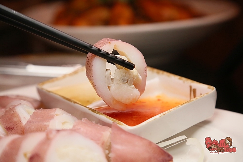 別再路過了！八十年日式老宅內的特色風味料理，天天都有專人駐唱：留香居海鮮燒烤音樂餐廳 - 熱血玩台南。跳躍新世界