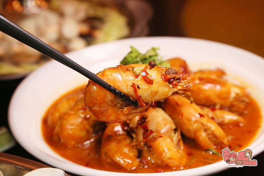 別再路過了！八十年日式老宅內的特色風味料理，天天都有專人駐唱：留香居海鮮燒烤音樂餐廳 - 熱血玩台南。跳躍新世界