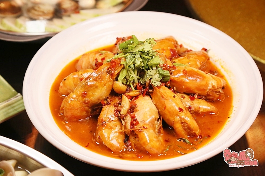 別再路過了！八十年日式老宅內的特色風味料理，天天都有專人駐唱：留香居海鮮燒烤音樂餐廳 - 熱血玩台南。跳躍新世界