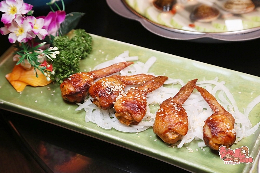 別再路過了！八十年日式老宅內的特色風味料理，天天都有專人駐唱：留香居海鮮燒烤音樂餐廳 - 熱血玩台南。跳躍新世界