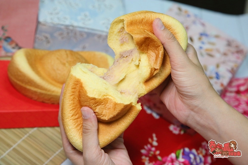 【台南麵包】對不起真的要限量！超大顆金元寶讓你吃到跳起來：鳥麵包 - 熱血玩台南。跳躍新世界