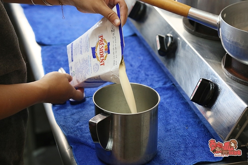 最浮誇的肉多多鍋燒，營業到凌晨的育樂街宵夜美食：御鍋燒 - 熱血玩台南。跳躍新世界