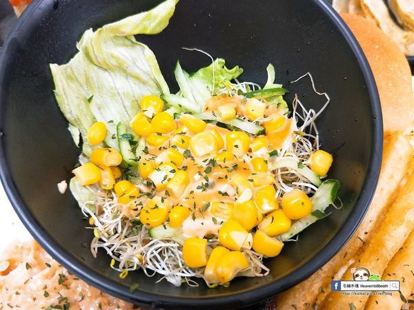 【嘉義】找倉手工蛋餅早午餐店  – 新式早餐店內蘊藏老靈魂，四十年米糕與祖傳蛋餅交逢早午餐