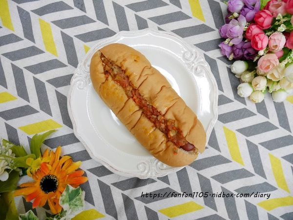 【內科飲料外送】Classic Milk #CM #啪啪奶 #台灣在地水果 #木瓜牛奶 #紅心芭樂 #現打果汁 #熱狗堡 (3).JPG