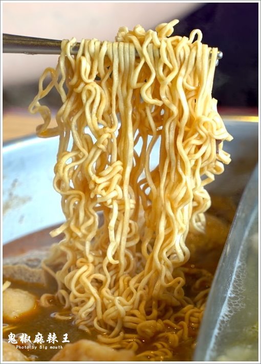 【嘉義民雄】鬼椒麻辣王.火鍋吃到飽首選! 肉品、海鮮、蔬菜、火鍋料、甜點、冰淇淋、啤酒、冷熱飲通通無限享用!