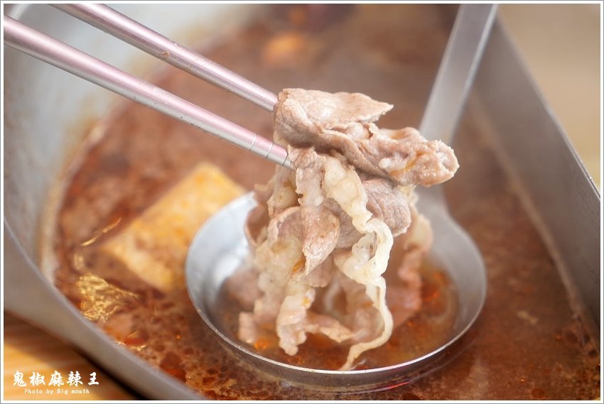 【嘉義民雄】鬼椒麻辣王.火鍋吃到飽首選! 肉品、海鮮、蔬菜、火鍋料、甜點、冰淇淋、啤酒、冷熱飲通通無限享用!