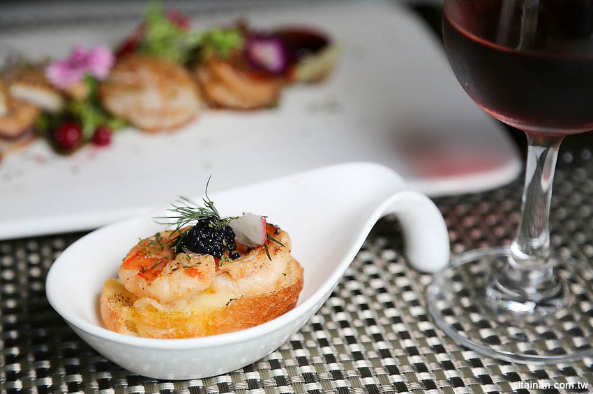 沐丰法式料理~道道驚喜的暖心料理加上親民價格,結合法式料理與東方藝術元素,有溫度的質感法式餐廳! - 台南好Food遊