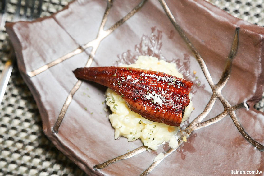 沐丰法式料理~道道驚喜的暖心料理加上親民價格,結合法式料理與東方藝術元素,有溫度的質感法式餐廳! - 台南好Food遊