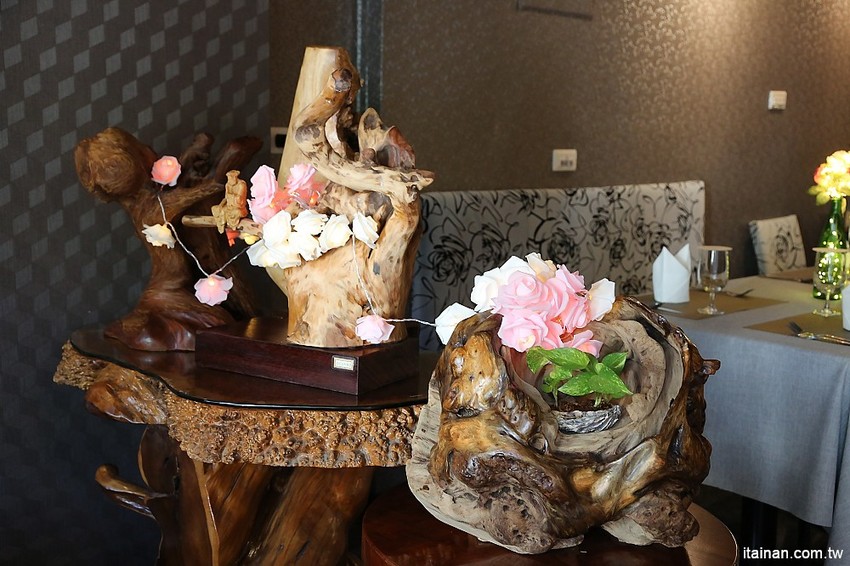 沐丰法式料理~道道驚喜的暖心料理加上親民價格,結合法式料理與東方藝術元素,有溫度的質感法式餐廳! - 台南好Food遊