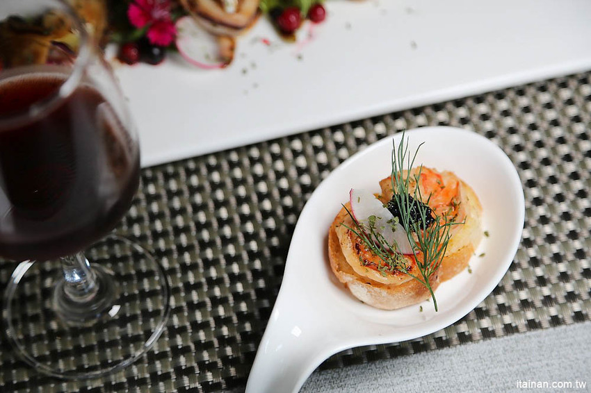 沐丰法式料理~道道驚喜的暖心料理加上親民價格,結合法式料理與東方藝術元素,有溫度的質感法式餐廳! - 台南好Food遊