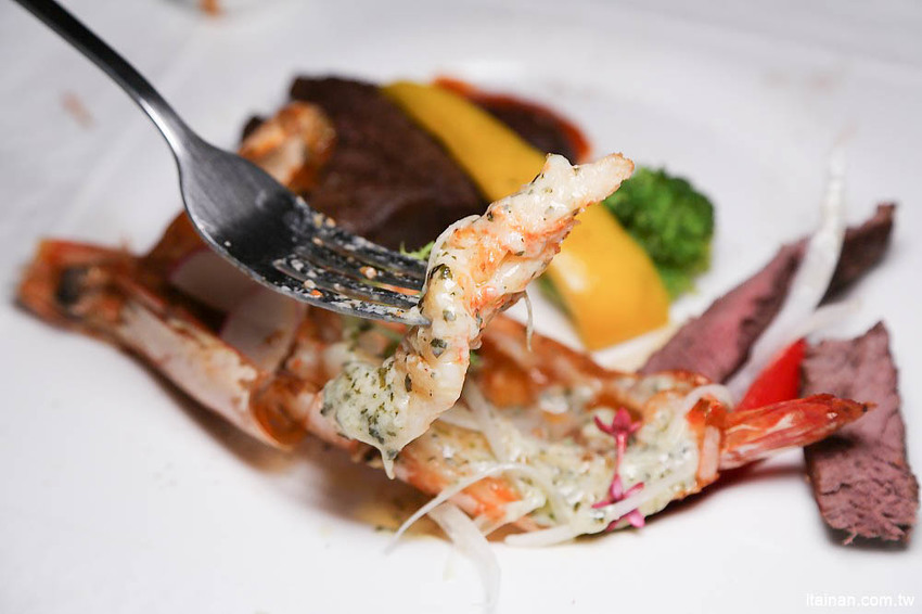 沐丰法式料理~道道驚喜的暖心料理加上親民價格,結合法式料理與東方藝術元素,有溫度的質感法式餐廳! - 台南好Food遊