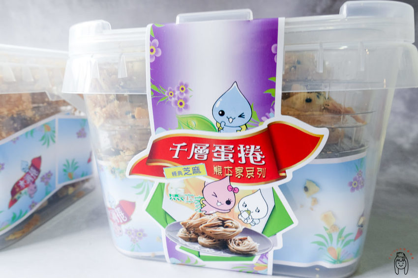 團購宅配美食 「熊本家」的水滴型千層蛋捲,有兩種口味,適合送禮或當下午茶點心。 - 丁Dingの吃貨日常