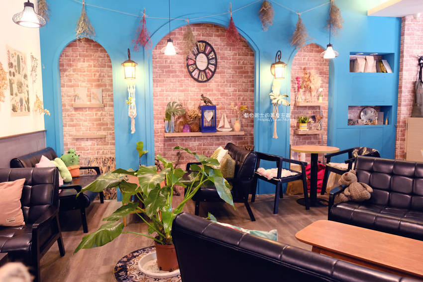 苗栗美食│植感咖啡-走進植栽系咖啡館，綠意空間裡享用下午茶 - 藍色起士的美食主義