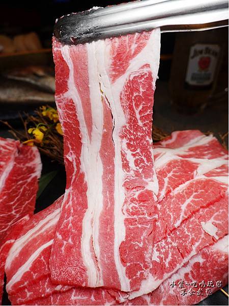 頂級雪花牛-火之舞和牛燒烤吃到飽桃園店.jpg