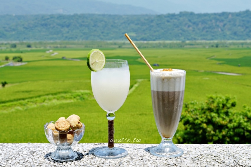 【花蓮】部落皇后藝術咖啡 看稻浪賞畫作喝咖啡 當代藝術家優席夫咖啡聽 - 水晶安蹄 不務正業過生活