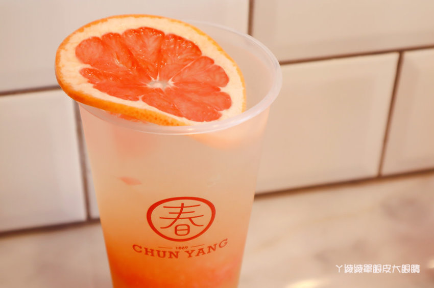 新竹飲料外送春陽茶事新竹巨城店！春陽茶事X蜷尾家聯手推出抹茶啵棒，全門市限量販售