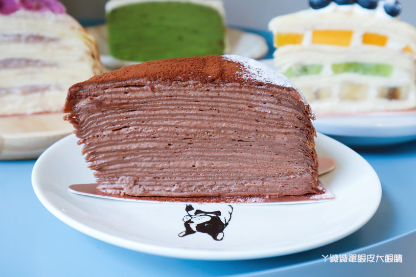 來自宜蘭的鄉間座千層蛋糕專賣店，終於來新竹巨城四樓快閃！讓甜點控尖叫的平價千層蛋糕