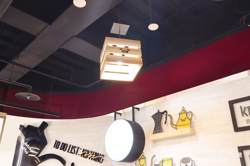 蛋黃哥不想上班咖啡廳來新竹大魯閣湳雅廣場快閃啦!只有三個月!新竹人快開啟打卡模式