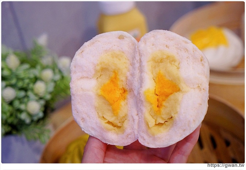 全台唯一網美包子店～爆漿鮮肉包、超濃起司包，現點現蒸內用銅板價！