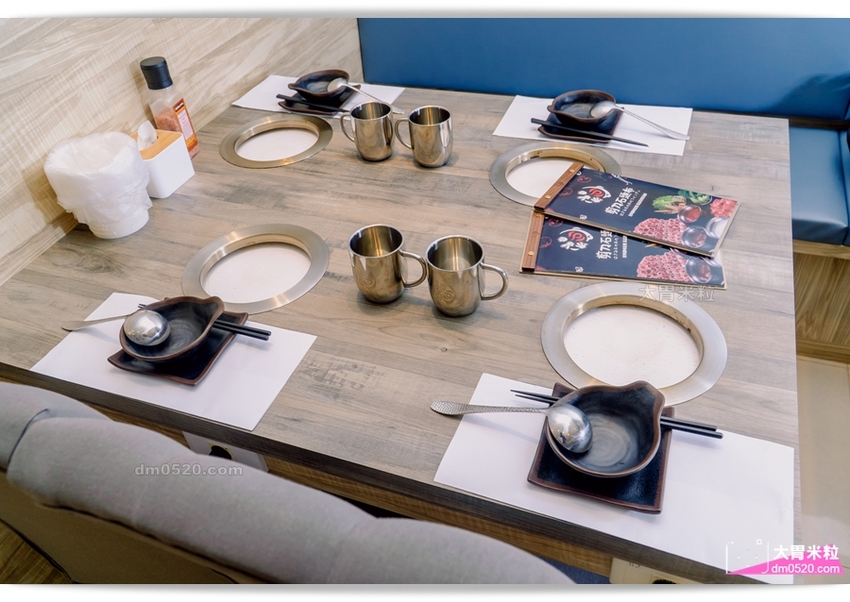 招牌現炒石頭火鍋真香！蘆洲國小站精緻個人鍋,剪刀石頭布鍋物專賣店,精選美國PRIME牛肉/珍貴肥豬蝦/特製火鍋沾醬,含飲料咖啡冰淇淋吃到飽,蘆洲國小美食推薦,蘆洲小火鍋推薦, - 大胃米粒 DAVID