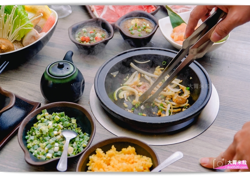 招牌現炒石頭火鍋真香！蘆洲國小站精緻個人鍋,剪刀石頭布鍋物專賣店,精選美國PRIME牛肉/珍貴肥豬蝦/特製火鍋沾醬,含飲料咖啡冰淇淋吃到飽,蘆洲國小美食推薦,蘆洲小火鍋推薦, - 大胃米粒 DAVID