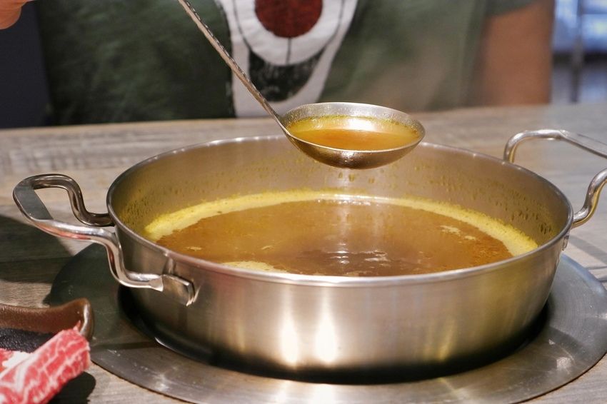 2019-09-21 01.30.19 3.jpg