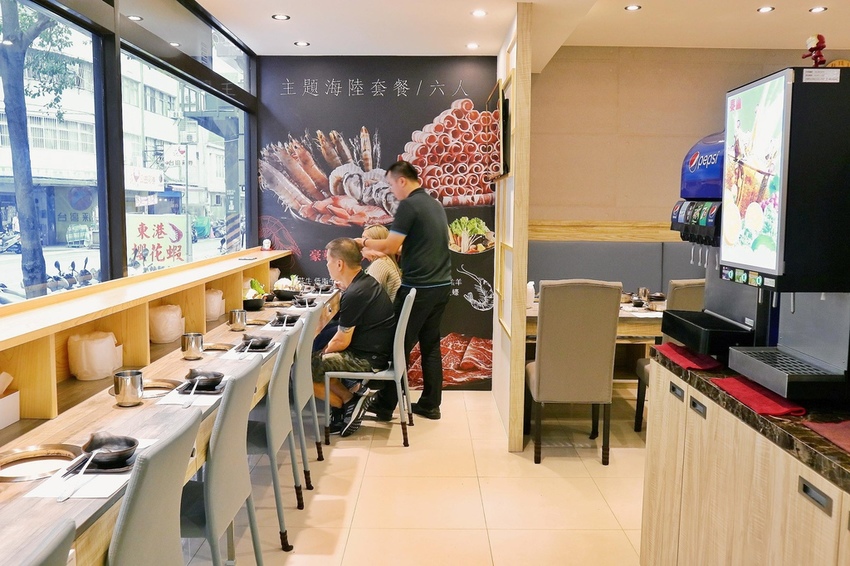 2019-09-21 01.30.22 3.jpg