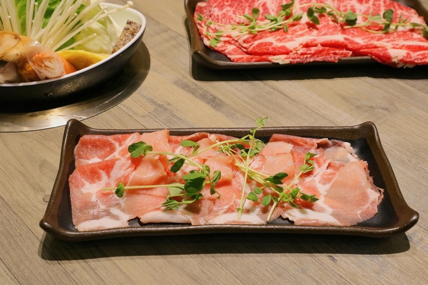 2019-09-21 01.30.16 2.jpg