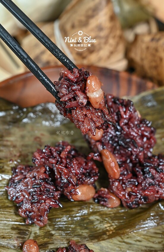不只魯肉飯厲害,古早味肉粽、櫻花蝦珠貝粽、桂圓紫米相思粽也很厲害!
