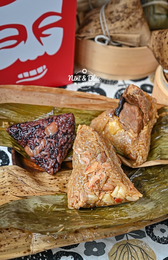 不只魯肉飯厲害,古早味肉粽、櫻花蝦珠貝粽、桂圓紫米相思粽也很厲害!