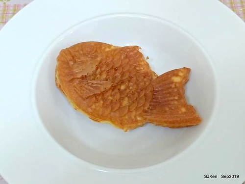 明川家鯛魚燒  Japanese fish-shape cake, Taiyaki booth at food market , Globalball mall department store , Taipei, Taiwan, SJKen, Sep 2, 2019